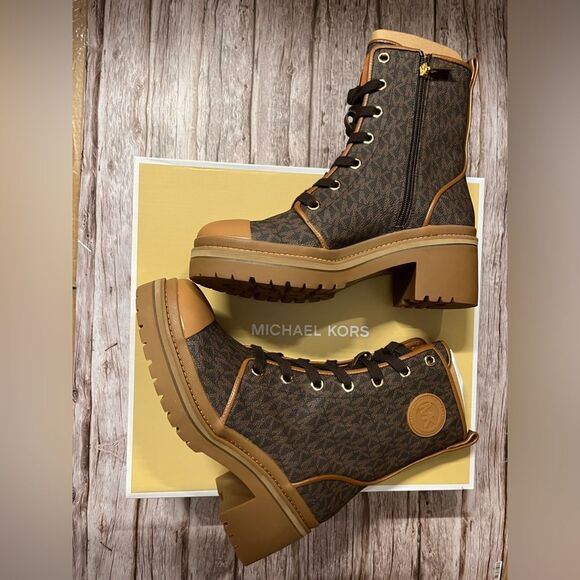 MICHAEL Michael Kors Corey Leather Bootie - Picture 5 of 9